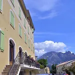 - U Paradisu Hotel Sagone (Corsica)