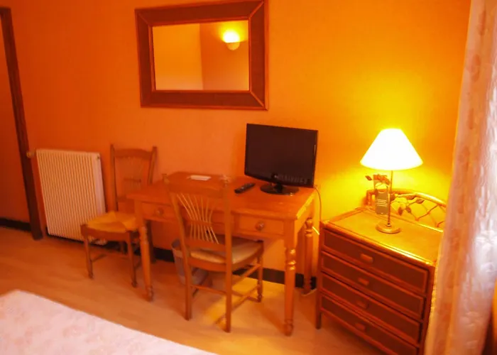 - U Paradisu Hotel *