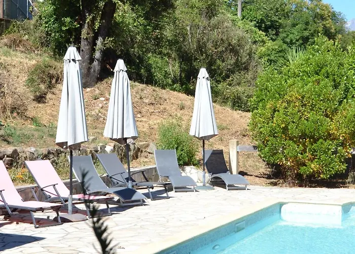 - U Paradisu Hotel